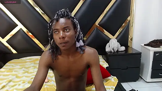 NoahJhonson69 Adlı Modelin Web Kamerası Şovu