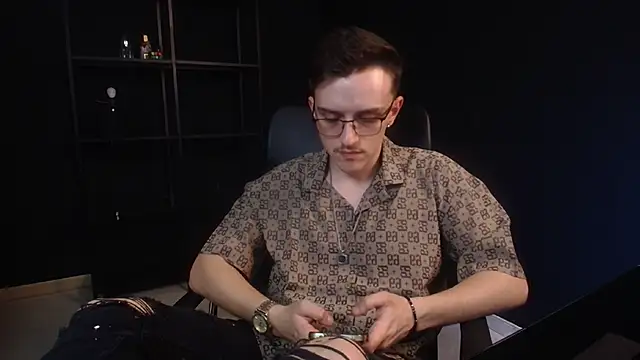 FelixStarkk: απευθείας συνομιλία ΧΧΧ