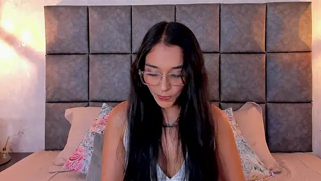 Roseaurora Live XXX Chat