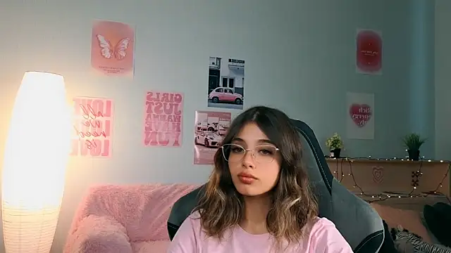 Živý XXX chat dinnerwithflowers