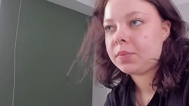 חדר צ'אט בשידור חי של Vlada_vv