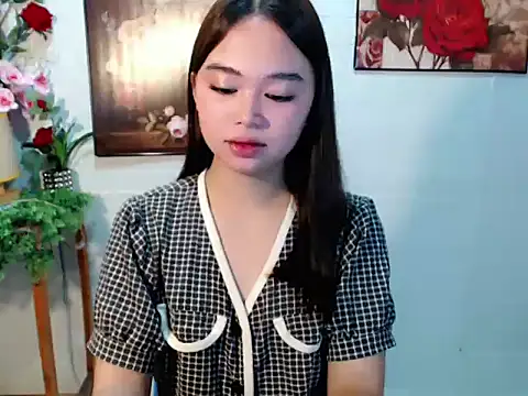 lustfullakim 在線直播表演