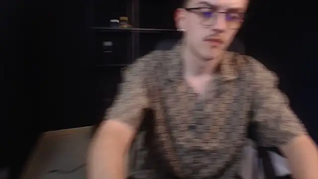 Онлайн чат XXX FelixStarkk