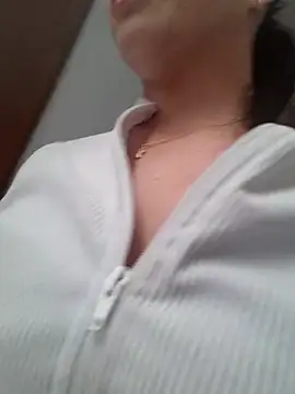 Chat +18 de EmmaContreras_Val ao vivo