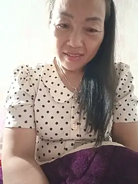 baby_112233 Show in webcam