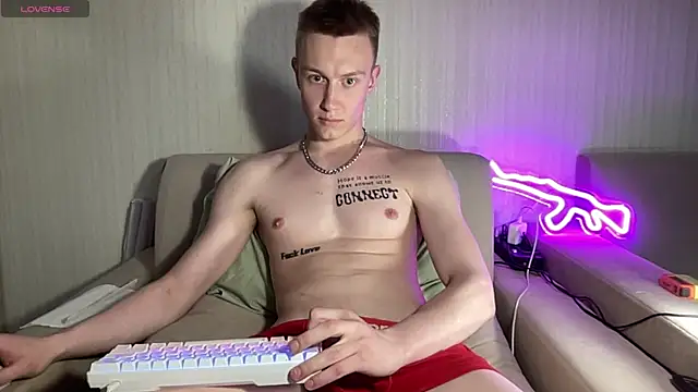 แชท XXX สดของ Travis_Gracile