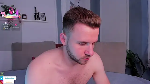 XXX chat uživo modela EnriqueBarberry