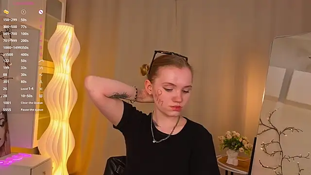Webkamerová show VallieFugate