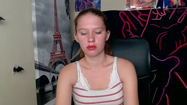 XXX chat uživo modela StellaCRL