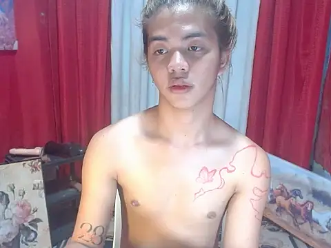 InocentTsYhannaUncut Show Webcam