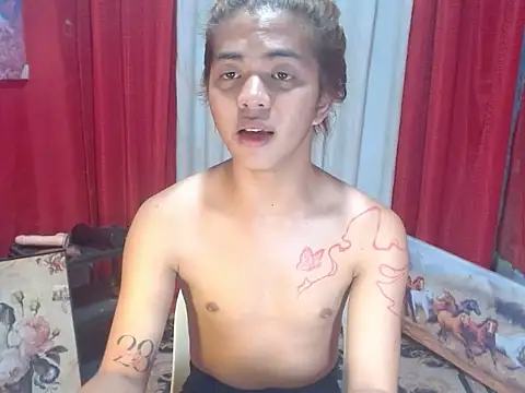 InocentTsYhannaUncut 라이브 XXX 채팅
