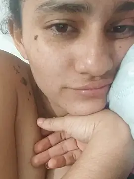 XXX chat uživo modela girl_tits