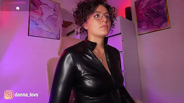 DannaaLovs – webcam-show