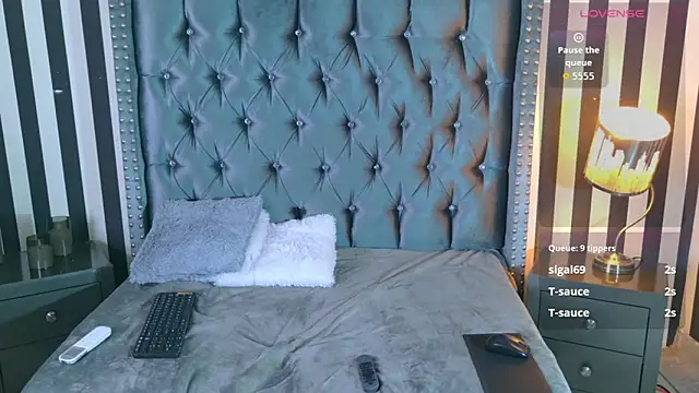 Kinsleybrown's Live XXX Chat