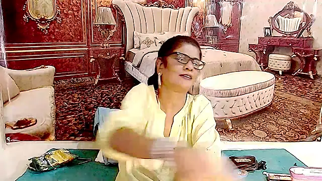 IndianAllure Chat XXX in diretta
