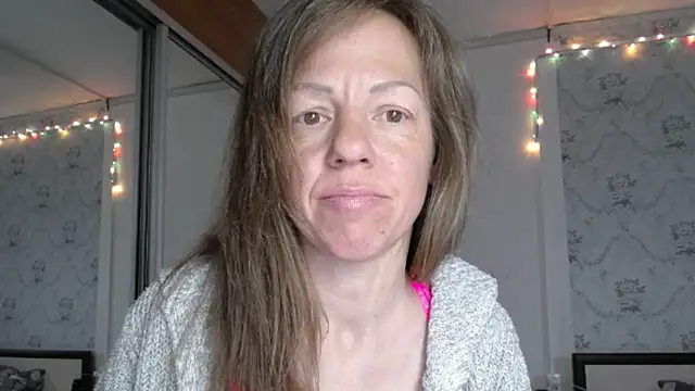 Popppka live XXX chat