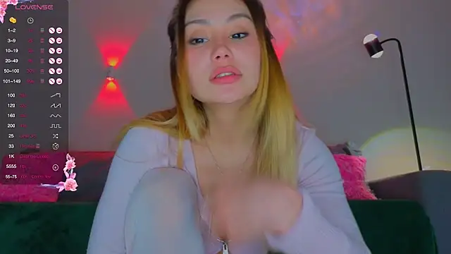 baobei03 Adlı Modelin Canlı XXX Sohbeti