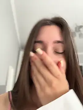 BOOMFOXY Live XXX Chat
