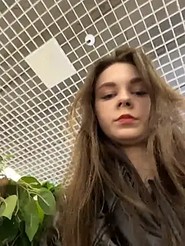 Ttixmila Chat XXX in diretta