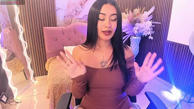 دردشة Moonshine_tay1 الجنسية المباشرة