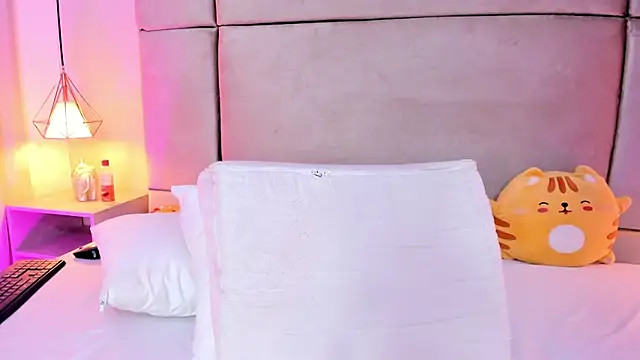 Czat XXX na żywo – Martinna_Cooper_