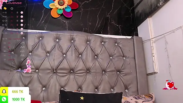 Chat XXX en directo de LAILAGUMMY