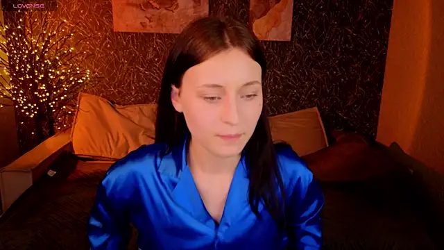 Tracey_Gill Adlı Modelin Canlı XXX Sohbeti