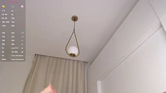 Chat XXX ao vivo de LuxeK1tt3n