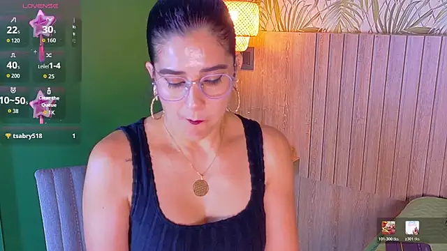 צ'אט XXX בשידור חי של Sunny_River