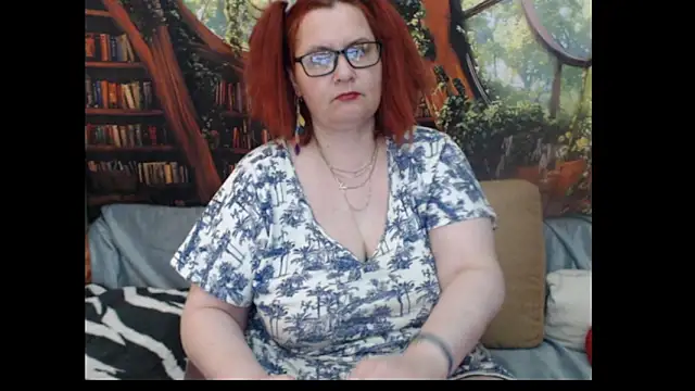 PlayfullMature Live XXX-chat