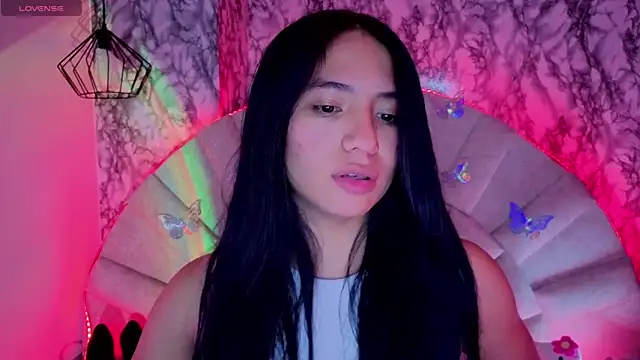 צ'אט XXX בשידור חי של _emma_miller_