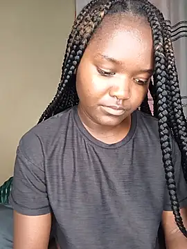 little_creamy Webcamshow