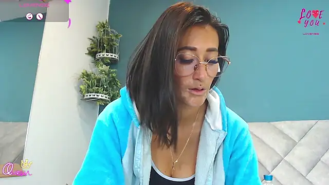SharisWillian's Live XXX Chat