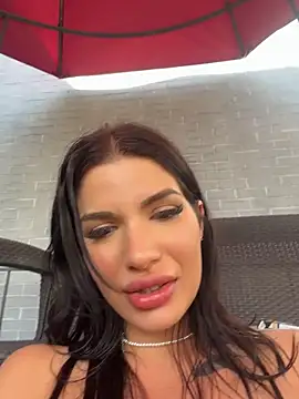 Chat XXX ao vivo de RaniaSnow