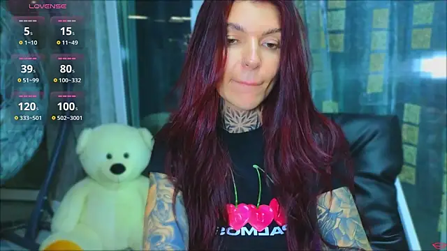 tattooedBabyyのライブXXXチャット