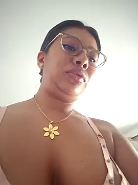 Chat XXX ao vivo de PaulaOrtiz_1