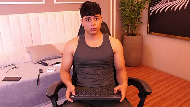 Ethan_occonor – Live XXX-chat