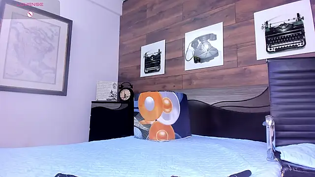GabbyL0u 现场XXX聊天