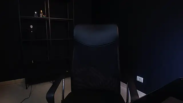 FelixStarkk 라이브 XXX 채팅