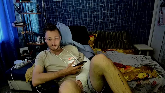 CuteBoy228 Adlı Modelin Canlı XXX Sohbeti