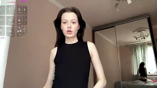 LaurenBlade Chat XXX live