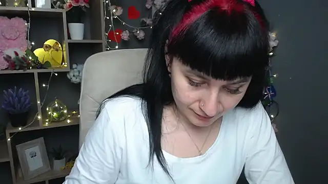 NinaFlawleesn Live XXX chat