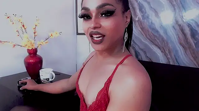 bellatrixx_69's Webcam Show