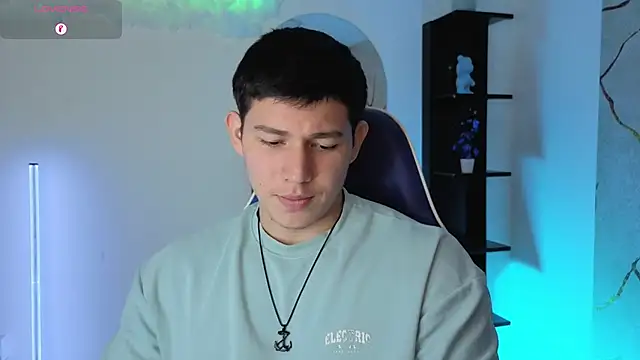 Chat XXX Live JamesCr_