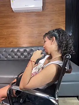 Pisciana_ Chat XXX in diretta