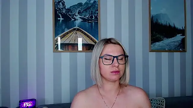 MonaLisaG Live XXX-chat