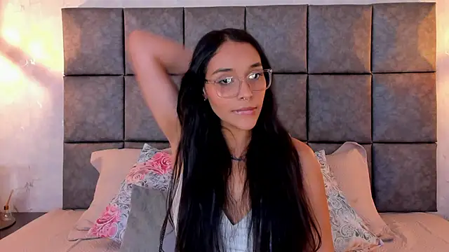 Roseaurora XXX чат на живо