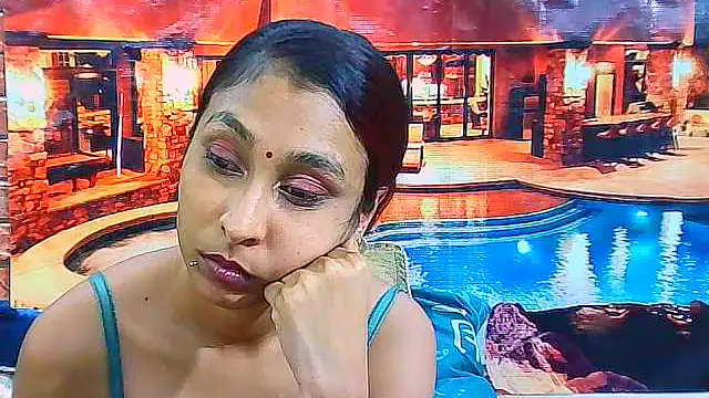 IndianSexyButt 现场XXX聊天