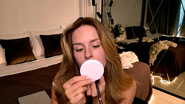 RozzitaBedberry Adlı Modelin Web Kamerası Şovu