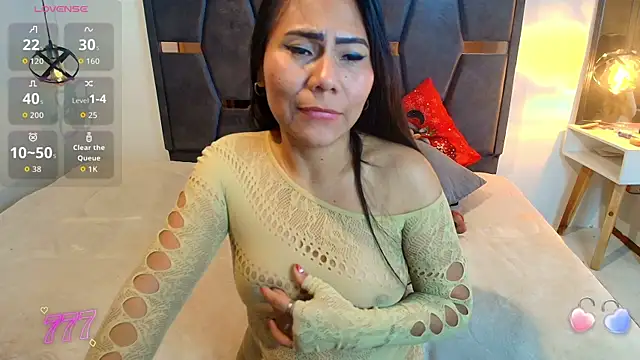 Keyla_Brunette_のライブXXXチャット
